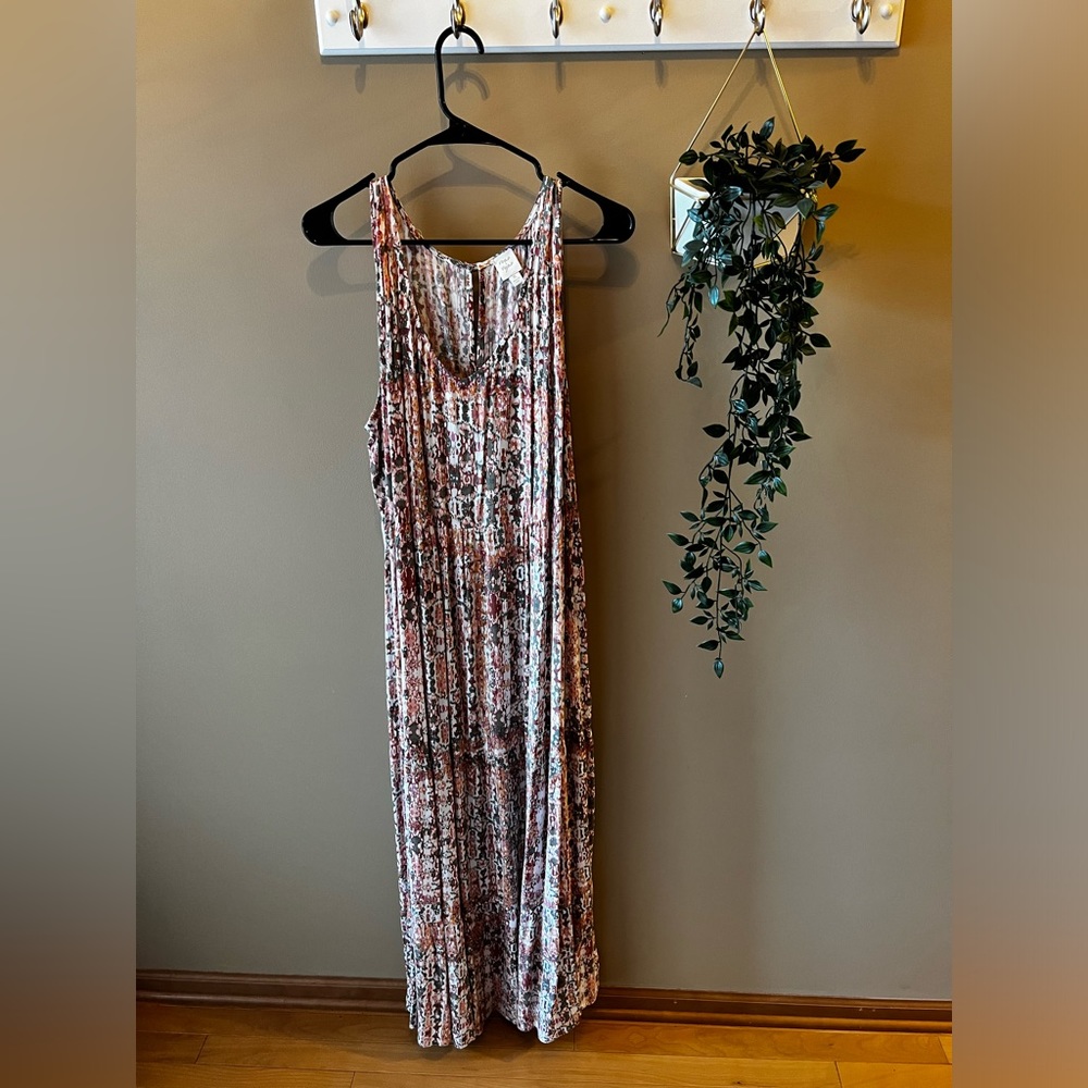 Roan & Ryan tiered maxi dress